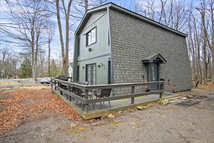 Photo of 1150 Country Place Drive, Tobyhanna PA
