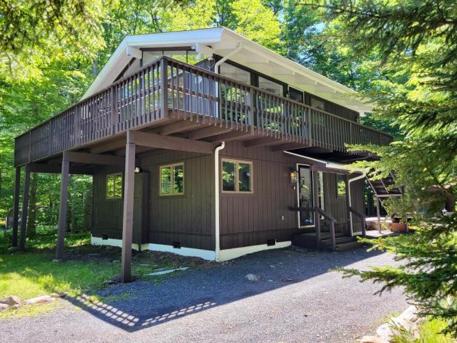 Photo of 214 Pheasant Place, Tobyhanna PA