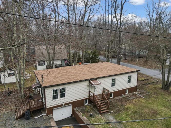 Photo of 5007 Holiday Drive, Pocono Summit PA
