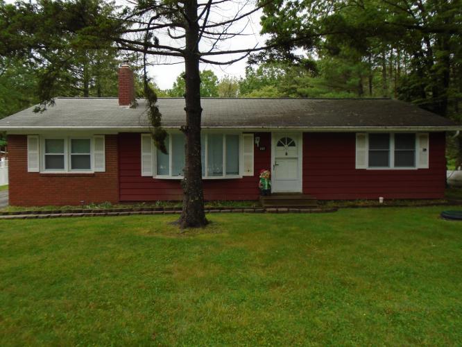 Photo of 387 N Shore Drive, Albrightsville PA