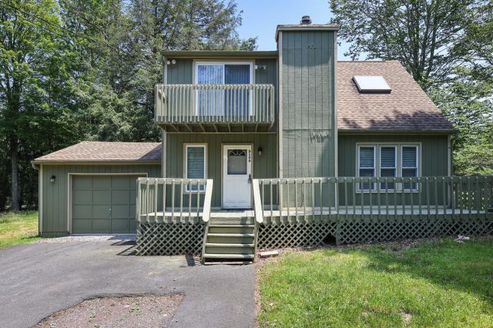 Photo of 3055 Briarwood Drive, Tobyhanna PA