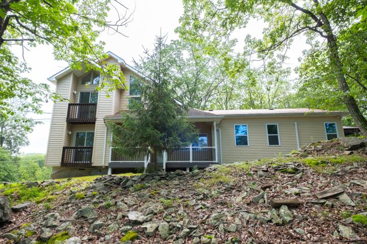 Photo of 5104 Lake Drive, East Stroudsburg PA