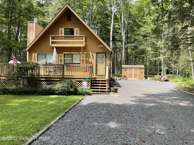 Photo of 301 Maxatawny Drive, Pocono Lake PA