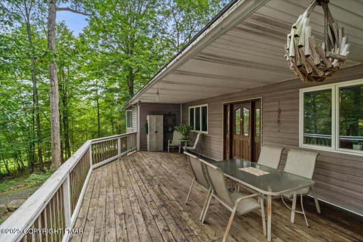 Photo of 125 Talon Drive, Tannersville PA