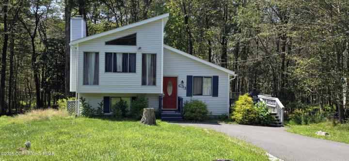 Photo of 3136 Carobeth Drive, Tobyhanna PA