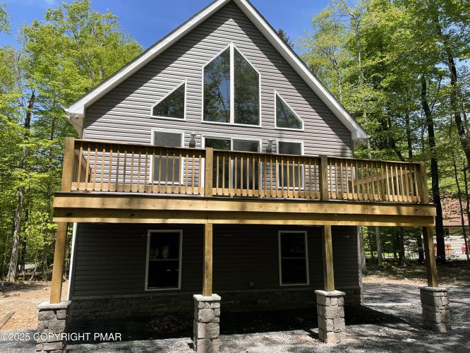 Photo of 140 Oneida Drive, Pocono Lake PA