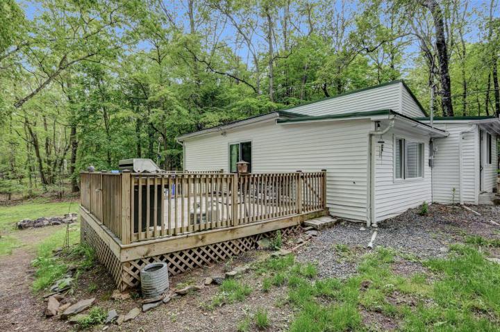 Photo of 1702 Donalds Road, Effort PA