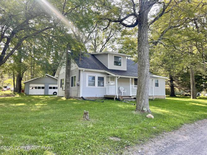 Photo of 263 Hellers Lane, Long Pond PA