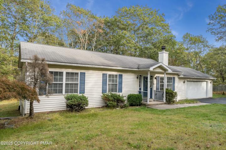 Photo of 212 Oak Hill Road, Tannersville PA