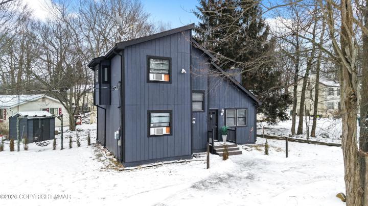 Photo of 9525 Jasmine Drive