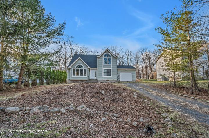 Photo of 2150 Onondaga Way, Tobyhanna PA