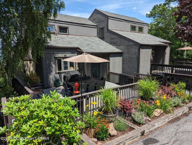 Photo of 276 Overlook Way, Tannersville PA