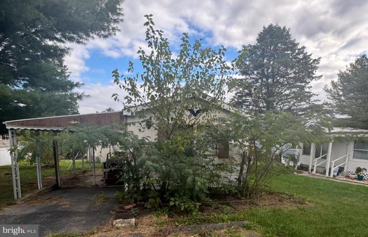 Photo of 79 Derose Street, Walnutport PA