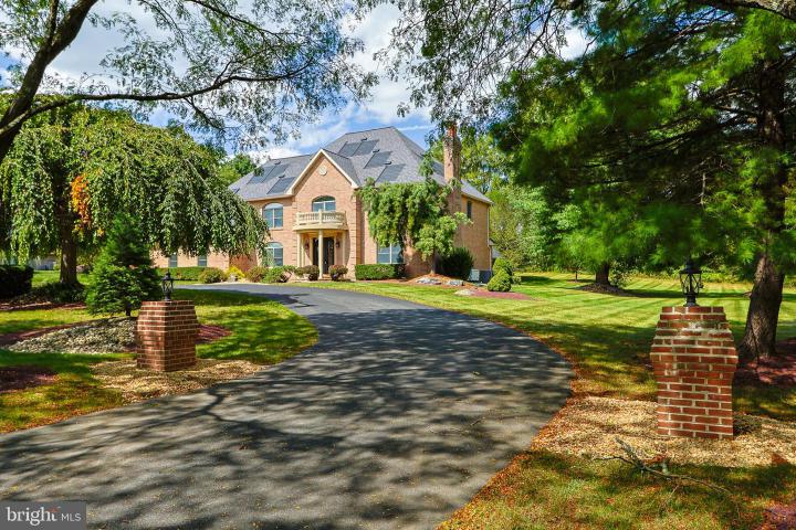 Photo of 3685 Manor Road, Bethlehem PA