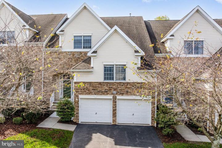 Photo of 610 Quaker Ridge Terrace, Easton PA