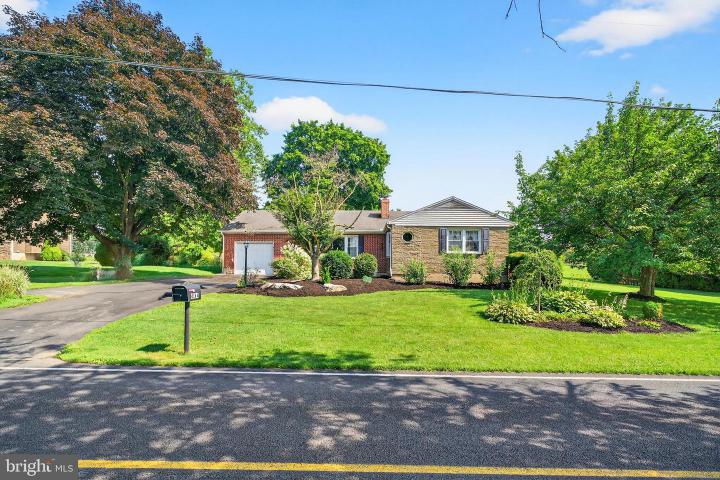 Photo of 4164 Hecktown Road, Bethlehem PA