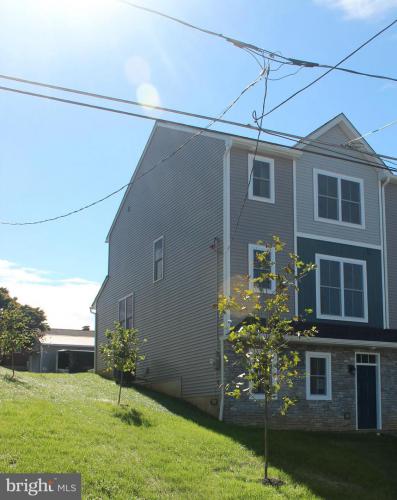 Photo of 84 Hess Avenue, Hellertown PA