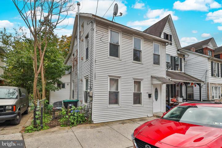 Photo of 427 Pawnee Street, Bethlehem PA