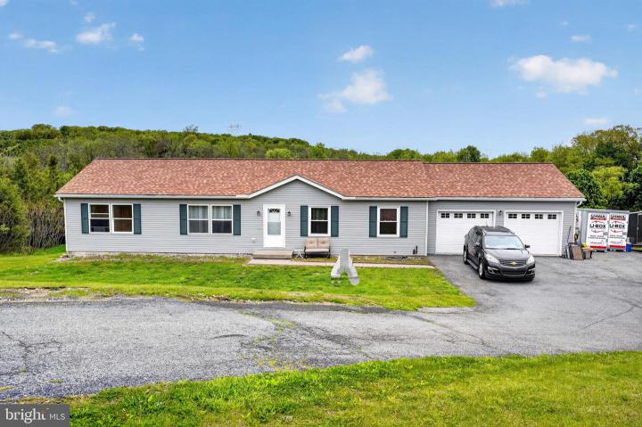 Photo of 544 Bauer Road