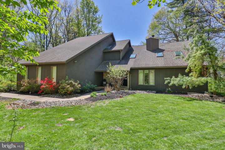 Photo of 337 Woodline Road