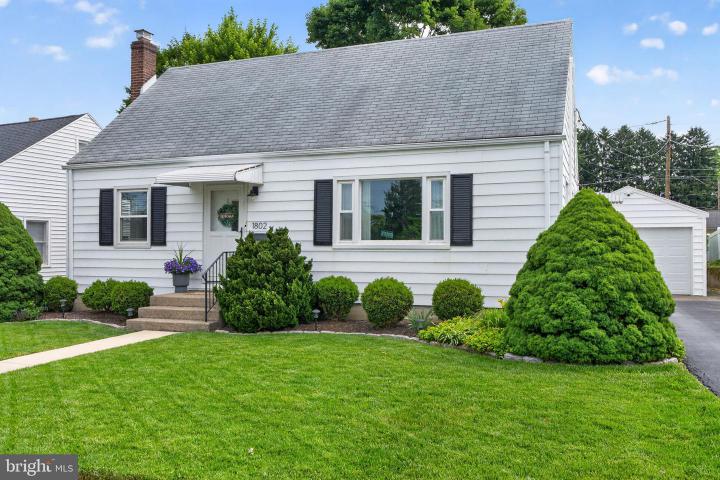 Photo of 1802 Snyder Street, Bethlehem PA
