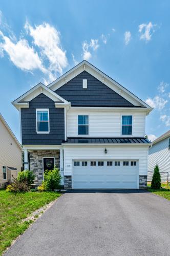 Photo of 320 Bendelow Lane, Northampton PA