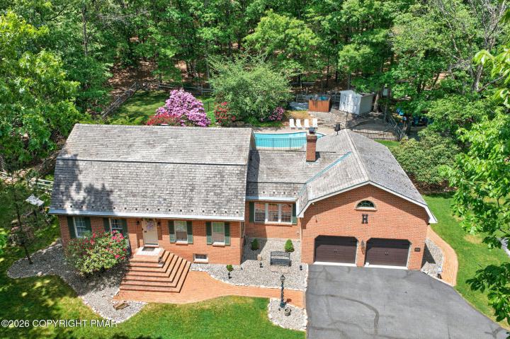 Photo of 595 Walnut Avenue, Pen Argyl PA