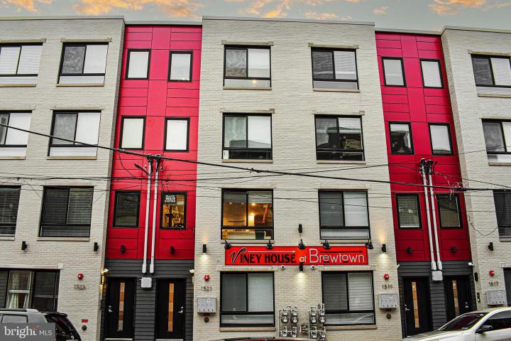 Photo of 1517 N Stillman Street