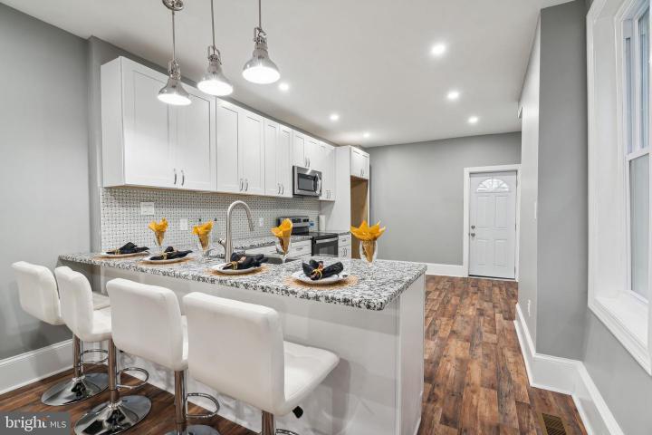 Photo of 2433 N 17th Street, Philadelphia PA