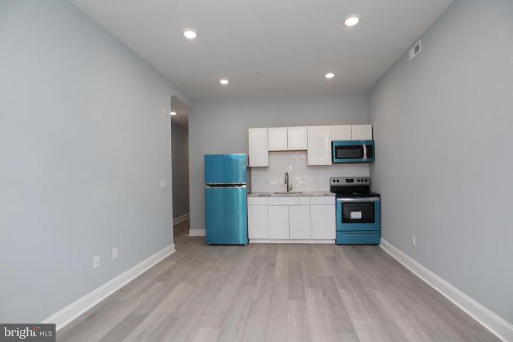 Photo of 1908 W Diamond Street, Philadelphia PA
