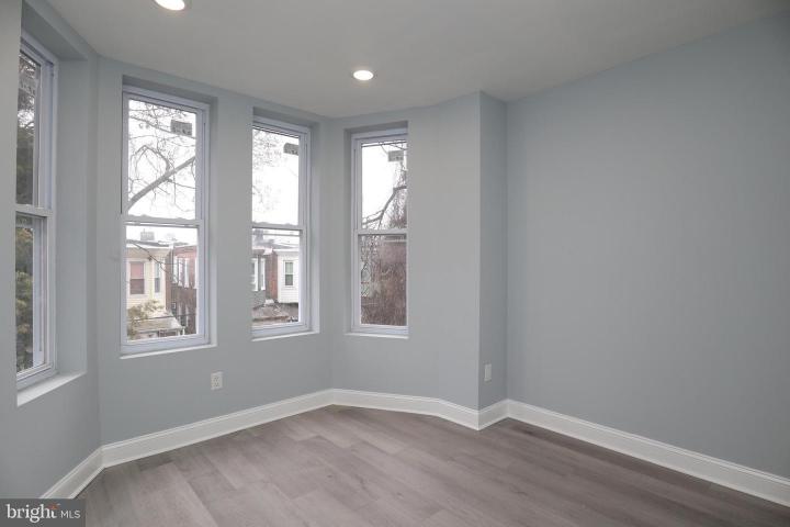 Photo of 1910 W Diamond Street, Philadelphia PA
