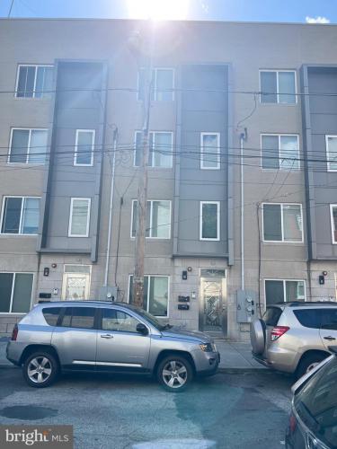 Photo of 1000 Mount Vernon Street, Philadelphia PA