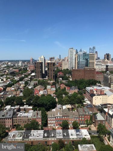 Photo of 210 Locust Street 29efw, Philadelphia PA