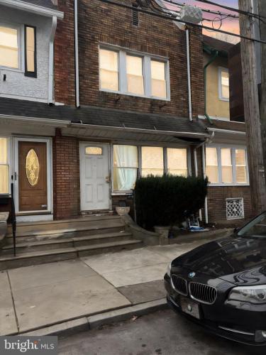 Photo of 4620 Locust Street, Philadelphia PA