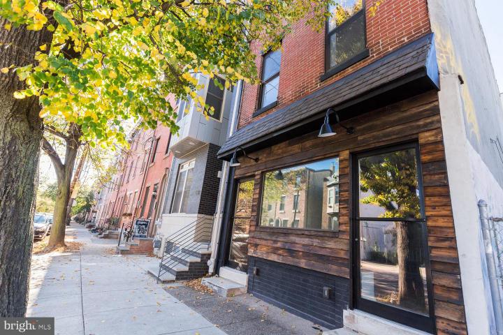 Photo of 992 N 5th Street, Philadelphia PA