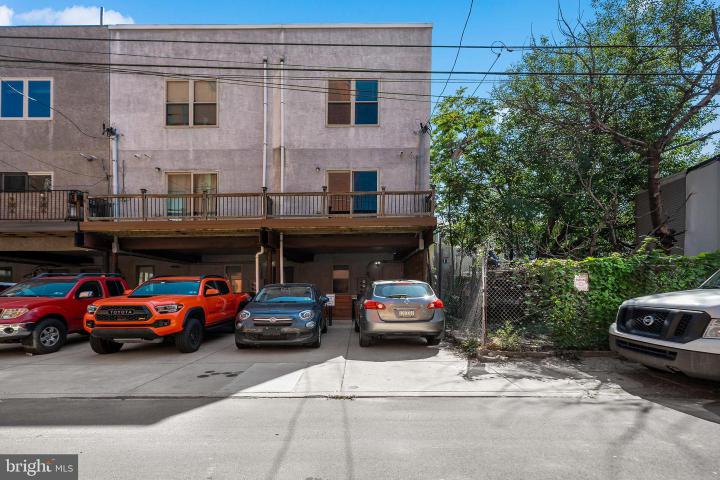 Photo of 1816 N Front St C, Philadelphia PA