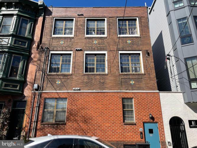Photo of 610 S American Street