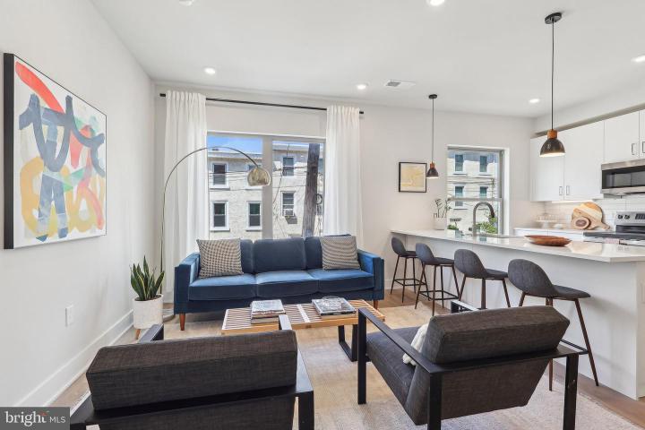 Photo of 3205 N 35th Street 11