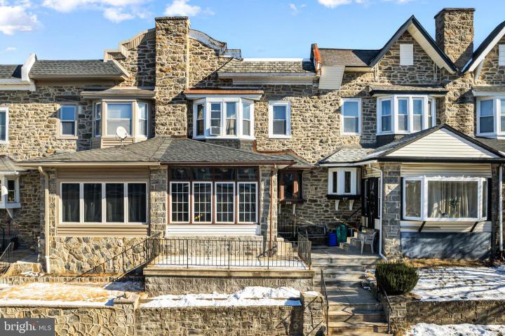 Photo of 925 Marlyn Road, Philadelphia PA