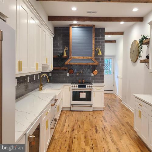 Photo of 728 S 8th Street