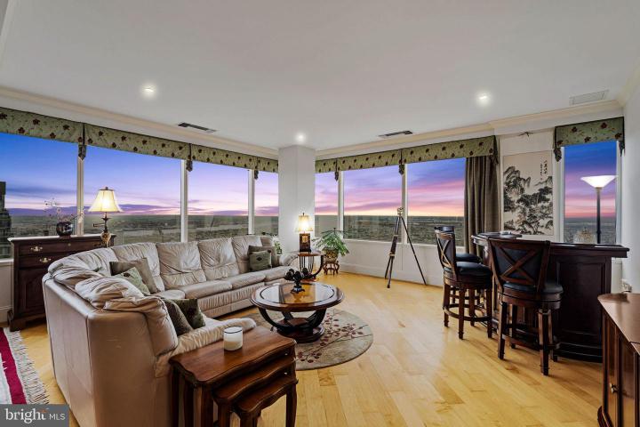 Photo of 50 S 16th Street 4210, Philadelphia PA