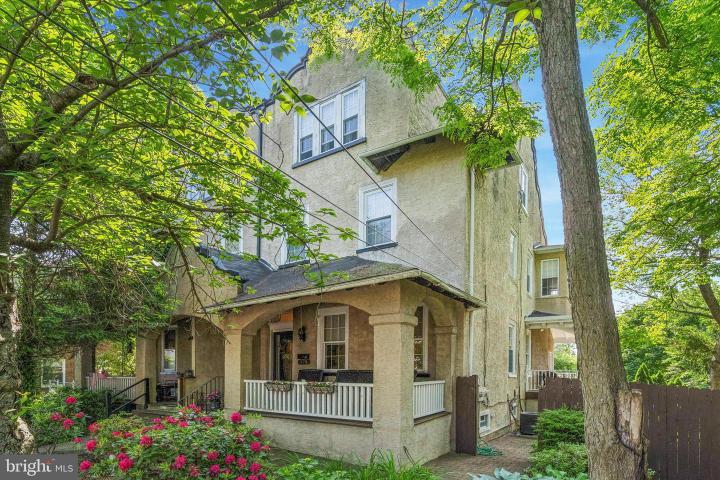 Photo of 375 Green Lane, Philadelphia PA