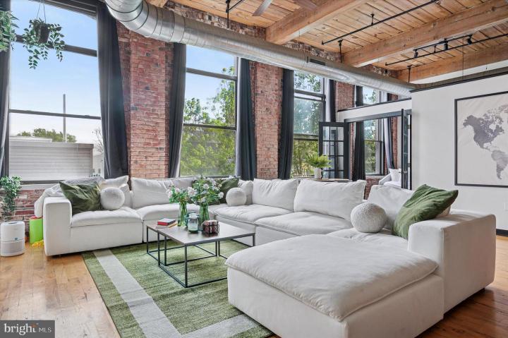 Photo of 1524 N Hancock Street 402, Philadelphia PA