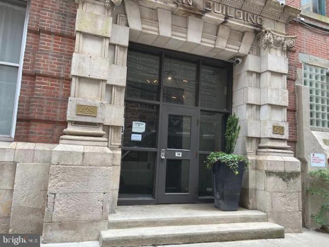 Photo of 429 N 13th Street 1b, Philadelphia PA