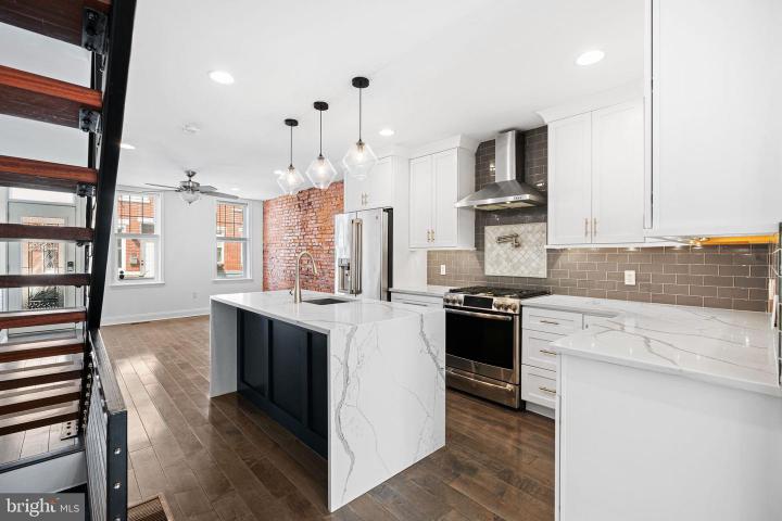 Photo of 328 Daly Street, Philadelphia PA