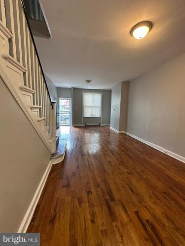 Photo of 1528 W Oakdale Street, Philadelphia PA