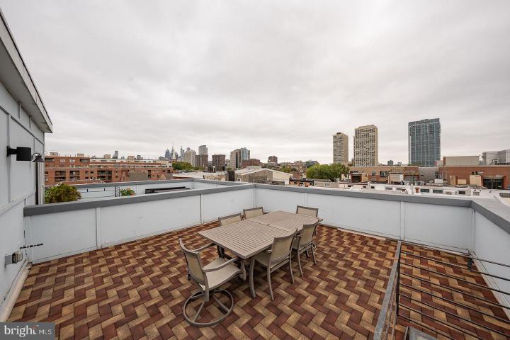 Photo of 110 Naudain Street 4