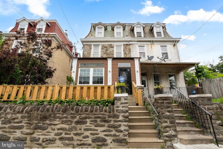 Photo of 107 W Seymour Street, Philadelphia PA