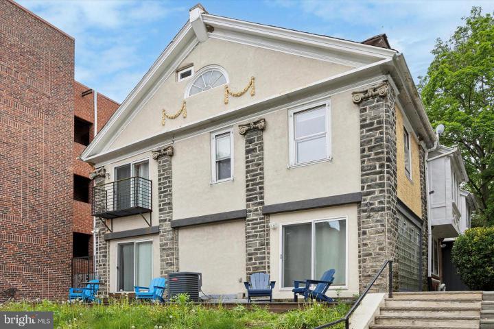 Photo of 4312 Spruce Street, Philadelphia PA