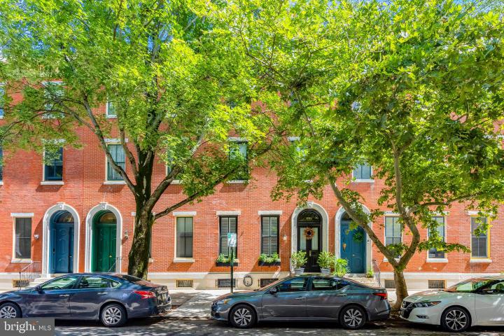 Photo of 1911 Mount Vernon Street, Philadelphia PA